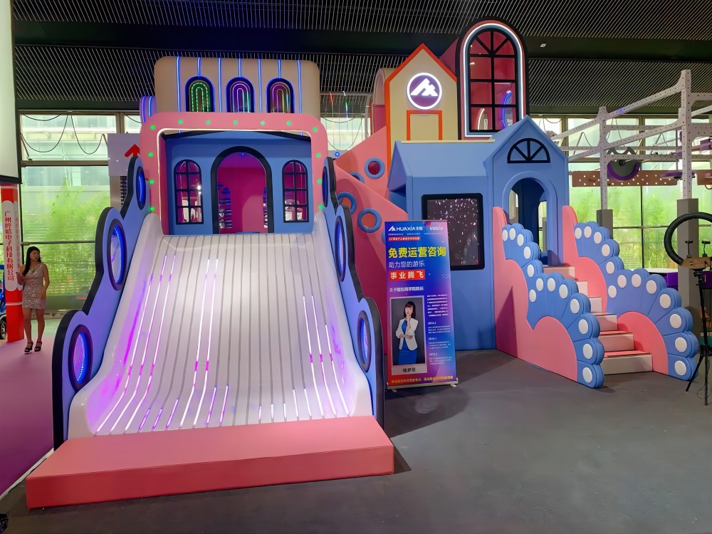 Exposi&ccedil;&atilde;o AAA W0001