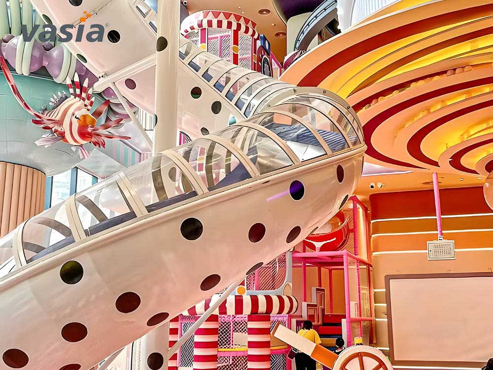 Parque infantil interno M0019