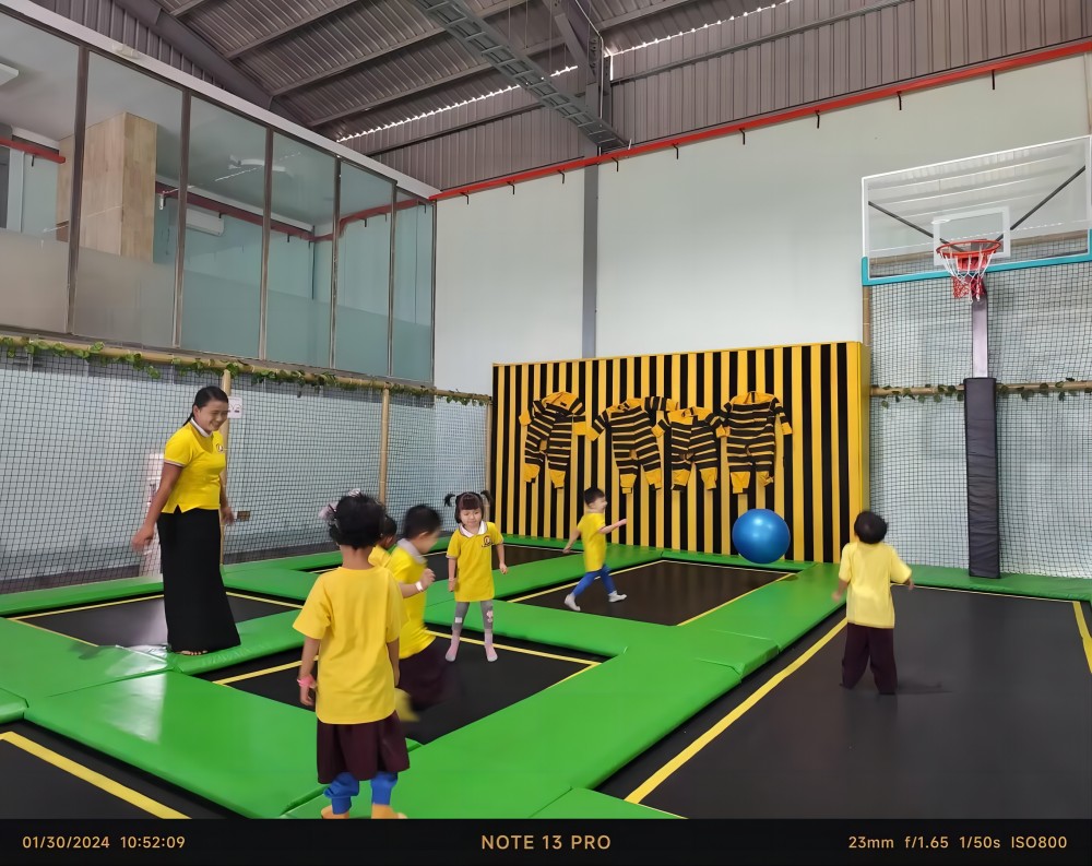 parque infantil interno W0058